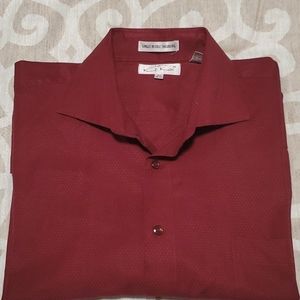 Maroon men dress shirt